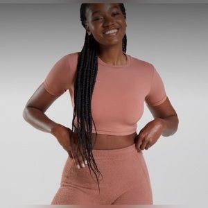 GymShark Whitney Simmons Cropped Workout Tee, Coral, Small